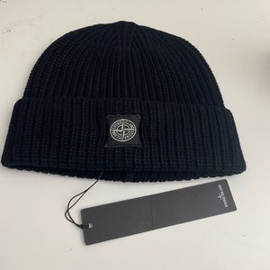 Black Stone Island Beanie NEW WITH TAGS